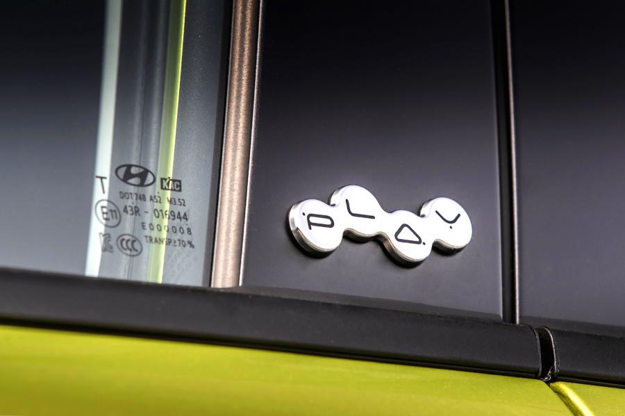 Детали экстерьера Hyundai Kona Play (OS) 2019 года  (UK) (фото 13 из 26)